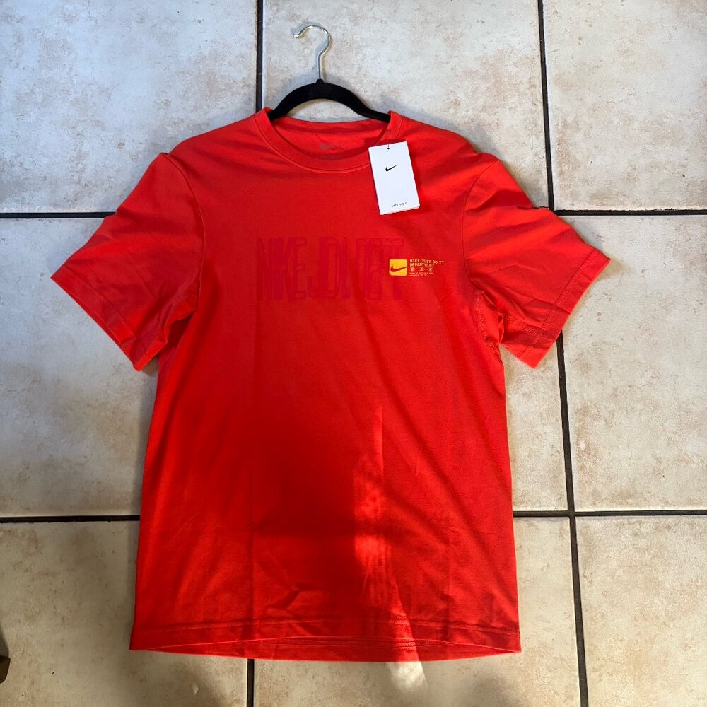 Nike Just Do It Dept Dri-FIT Tee | Men’s Size Small | Red | New w/ Tags